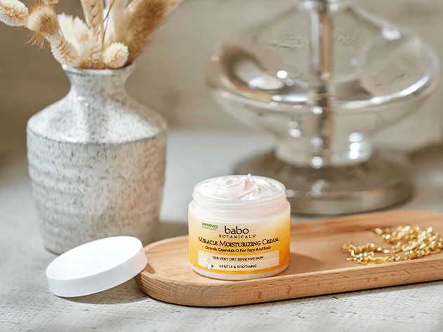 Moisturizing Oat & Calendula Miracle Face Cream - Image 9